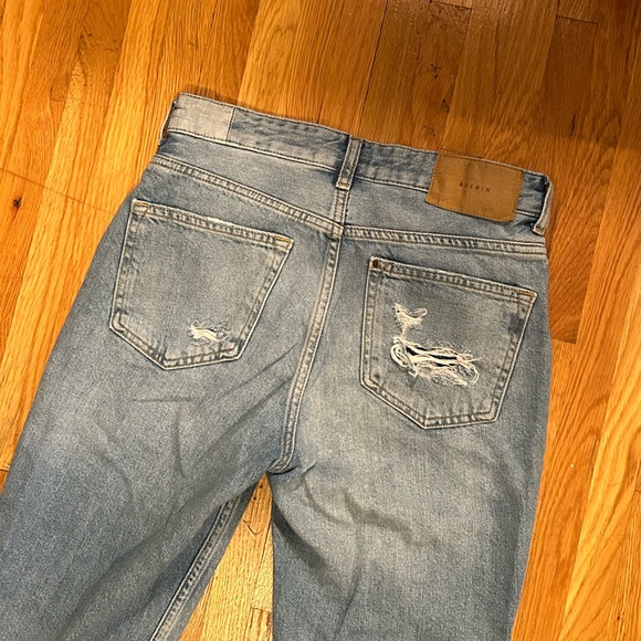 H&M &Denim Ripped Low-Rise Boyfriend Jeans (Size 2) - Picture 13 of 14